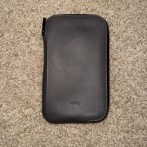 Belroy Zip Wallet - Blue Leather